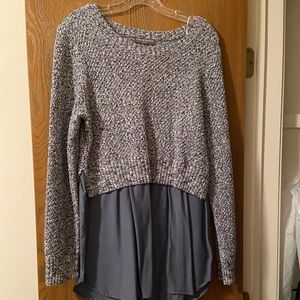 A Pea in The Pod maternity top